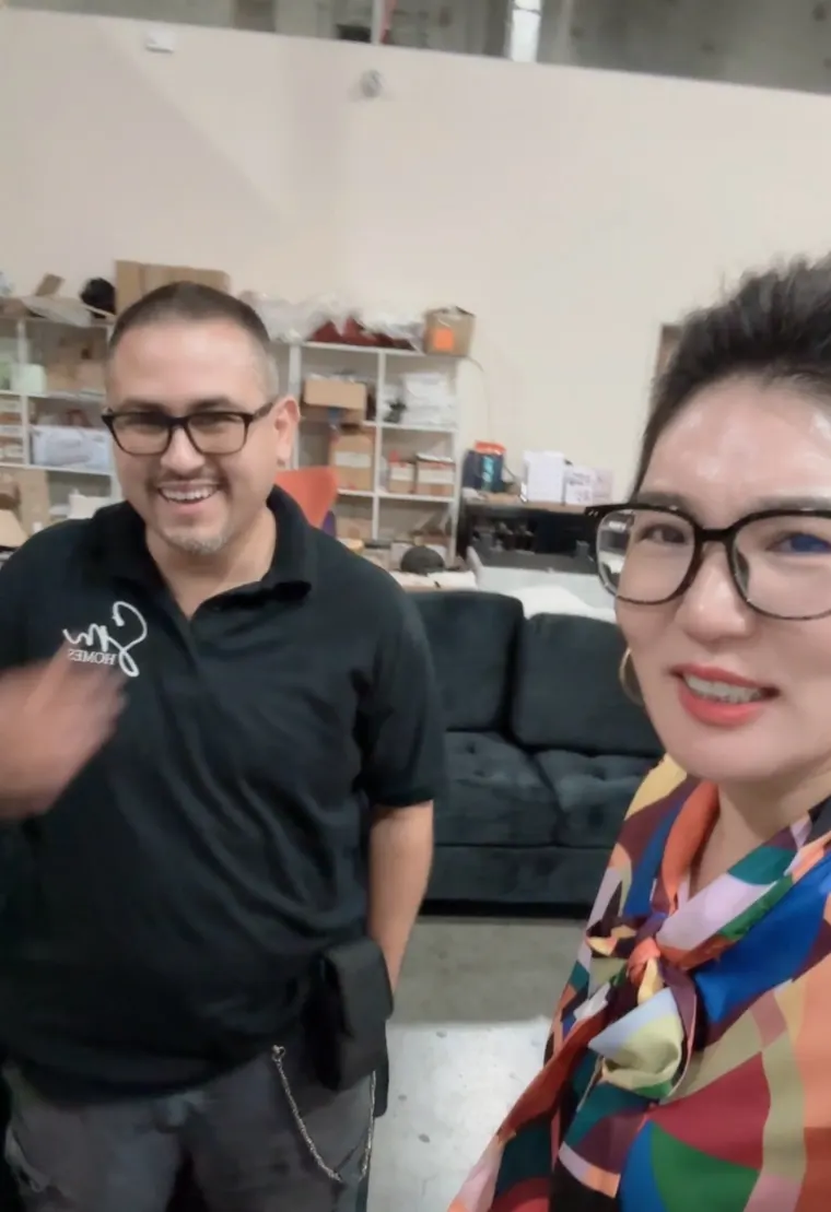 PrimeAura Global clients visiting our Los Angeles warehouse with Jolin